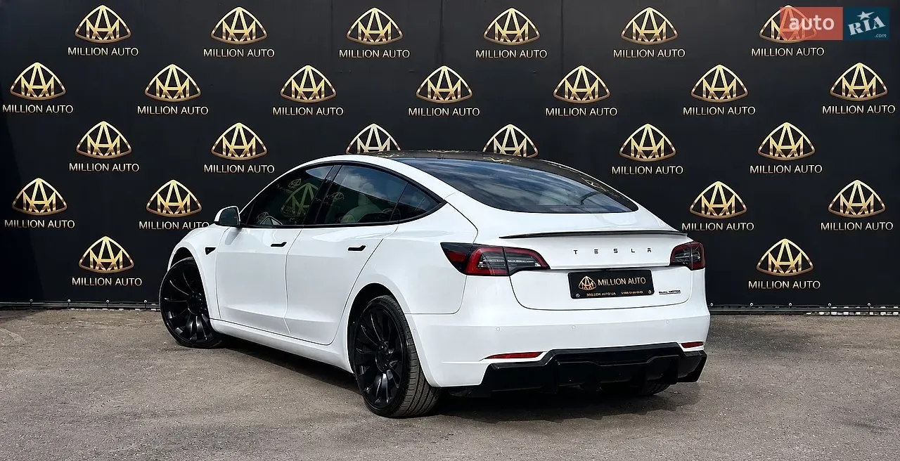 Tesla Model 3 2022 photo 5