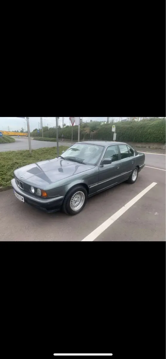 BMW 5 Series 1989 photo 2