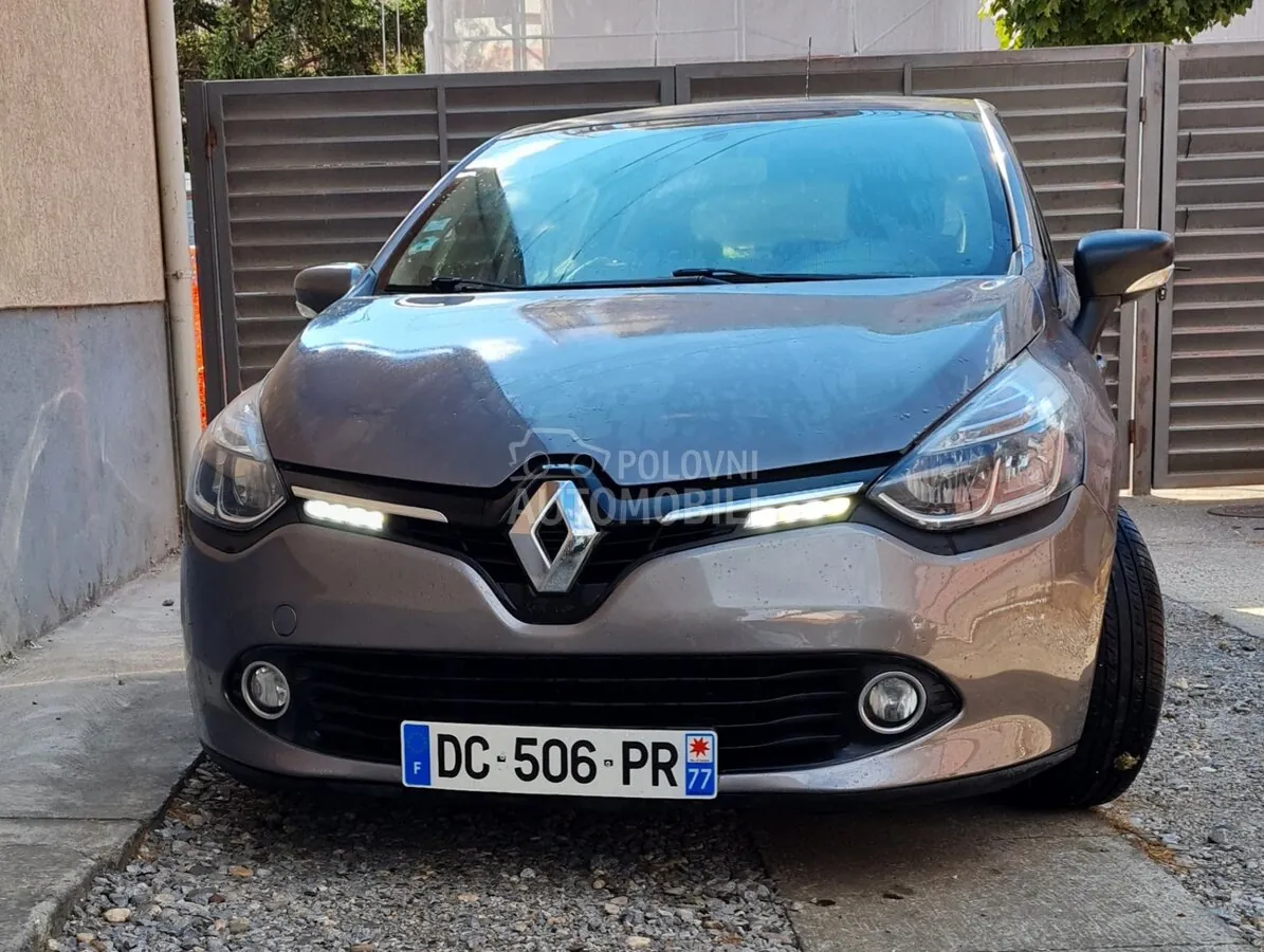Renault Clio 2014 photo 2