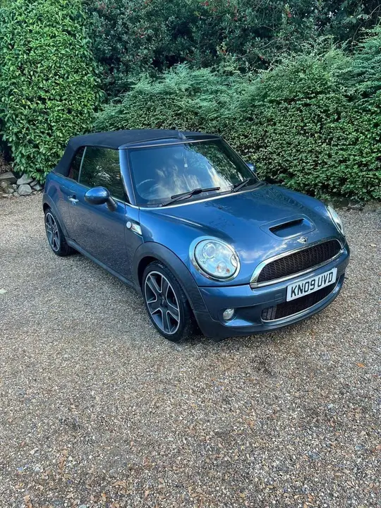 Mini Convertible 2009 photo 3