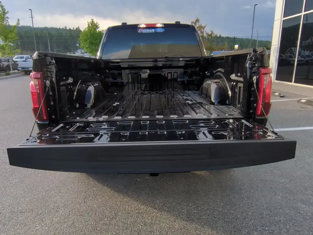 Ford F-150 2026 photo 4