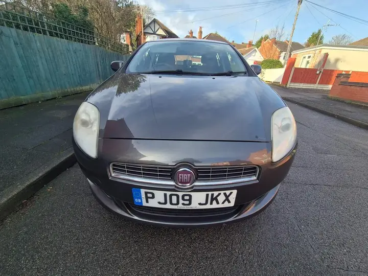 Fiat Bravo 2009 photo 2