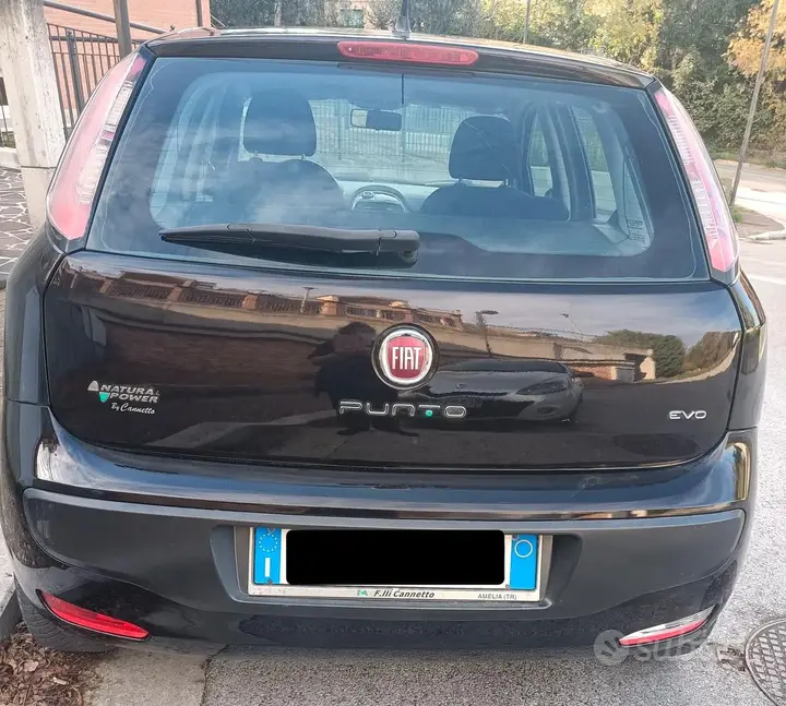 Fiat Punto Evo 2010 photo 2
