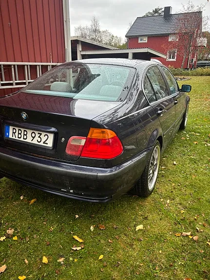 BMW 320I 2000 photo 4
