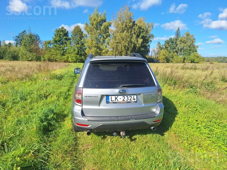 Subaru Forester 2010 photo 5