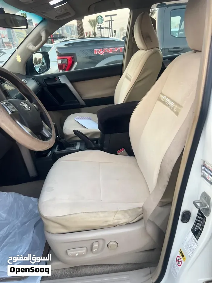 Toyota Prado 2013 photo 2