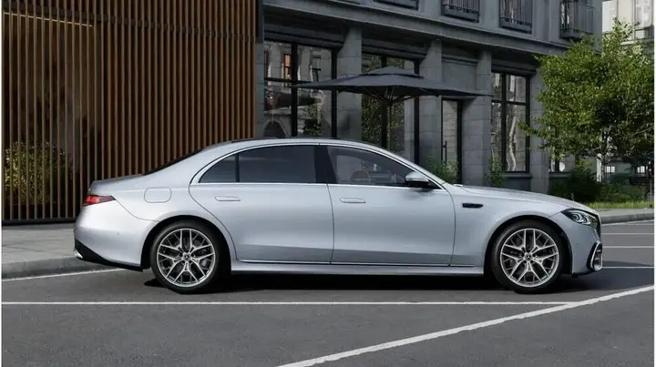 Mercedes-Benz S-Class photo 3