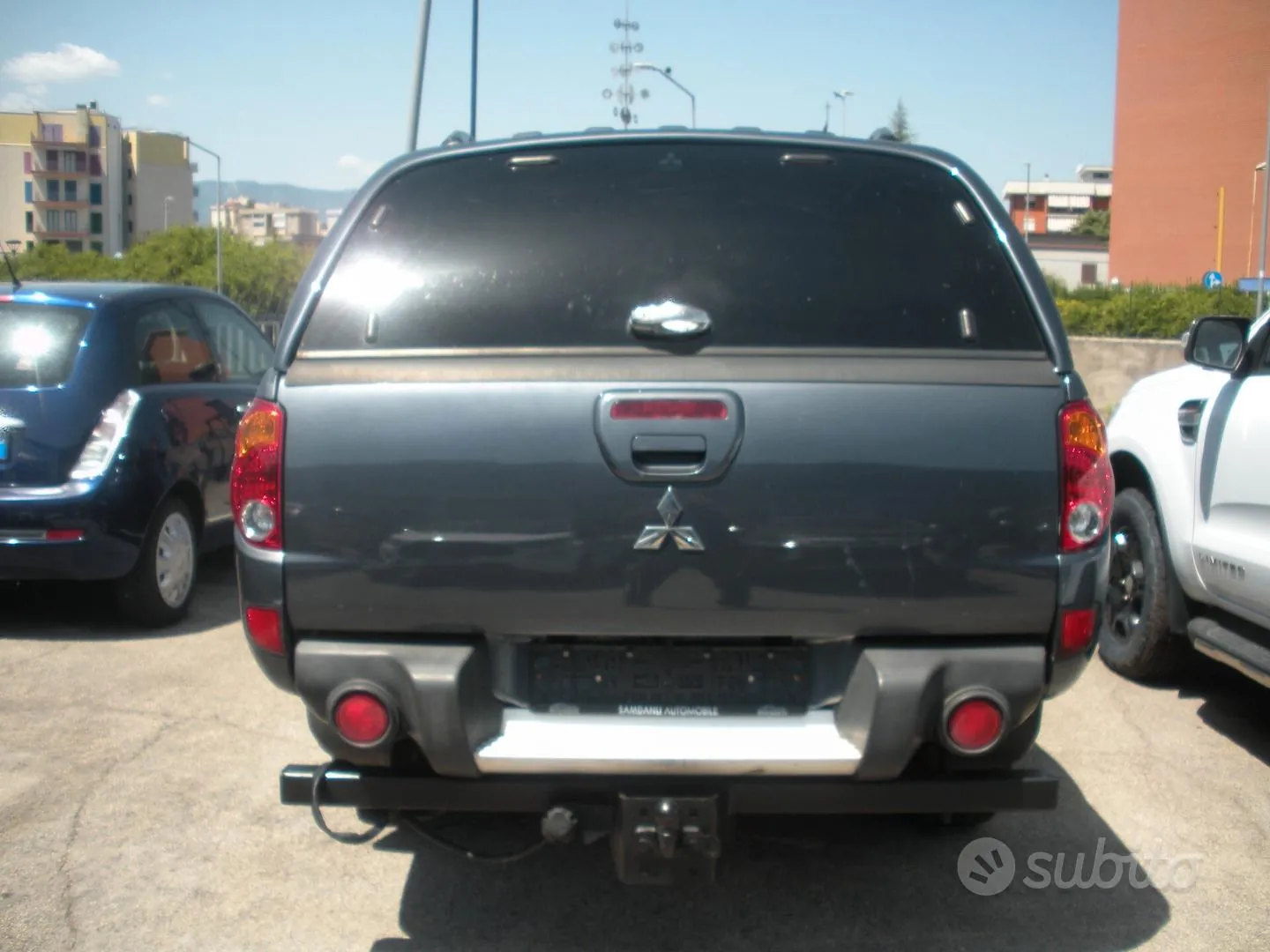 Mitsubishi L200 2011 photo 5