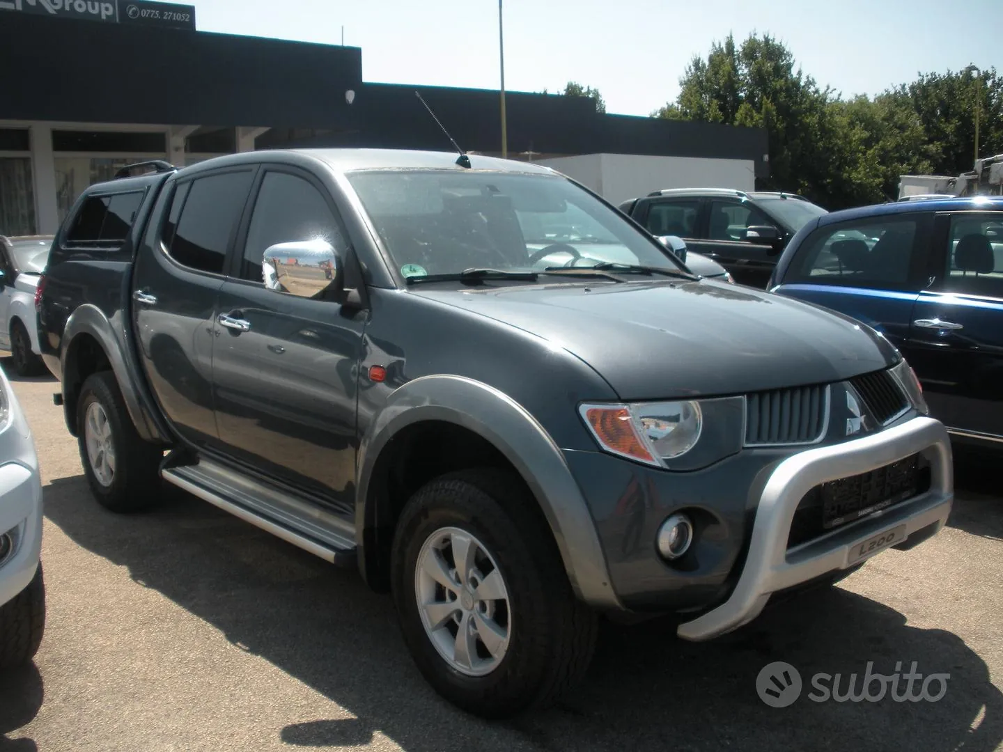 Mitsubishi L200 2011 photo 2