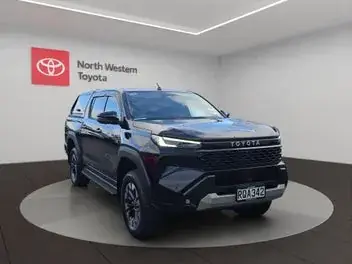 Toyota Hilux 2026 photo 2