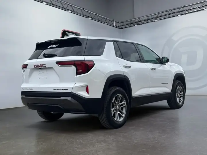 GMC Terrain 2026 photo 5