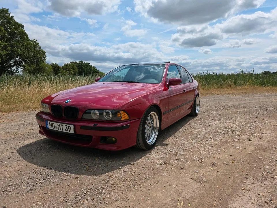 BMW 528I E39
