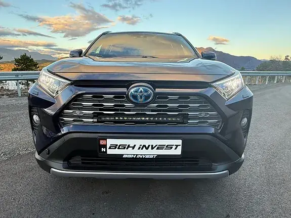Toyota Rav4 2021 photo 4