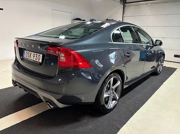 Volvo S60 2015 photo 3