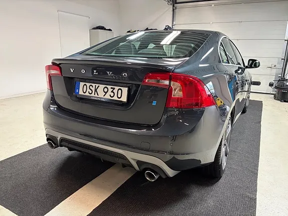 Volvo S60 2015 photo 4