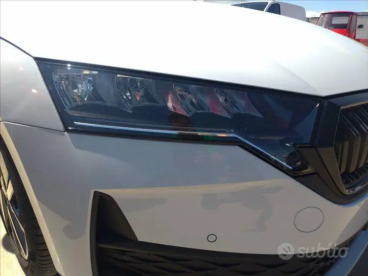 Skoda Octavia 2024 photo 4