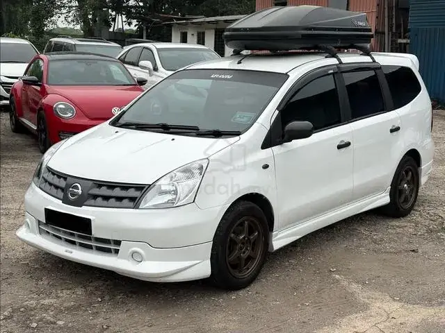 Nissan Grand Livina
