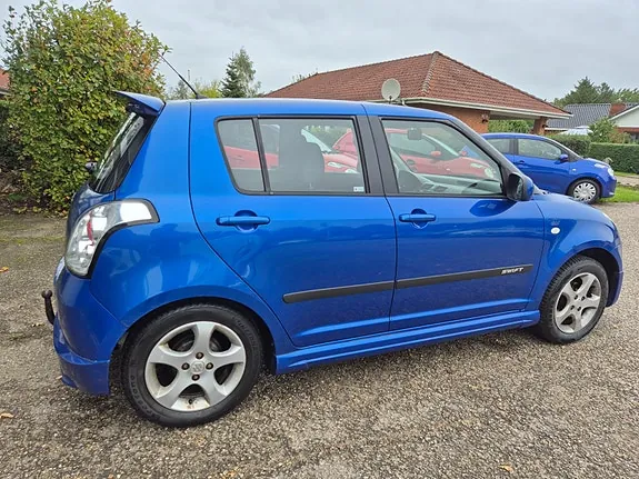 Suzuki Swift 2007 photo 5