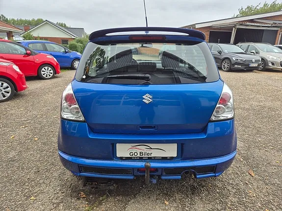Suzuki Swift 2007 photo 4