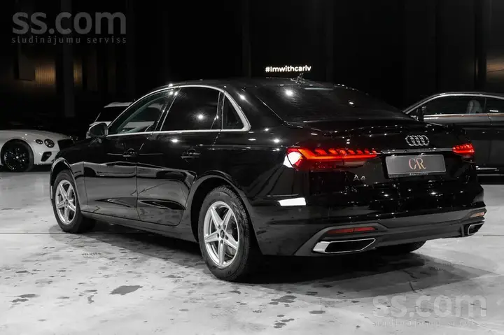 Audi A4 2024 photo 5