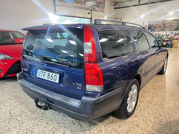Volvo V70 2004 photo 5