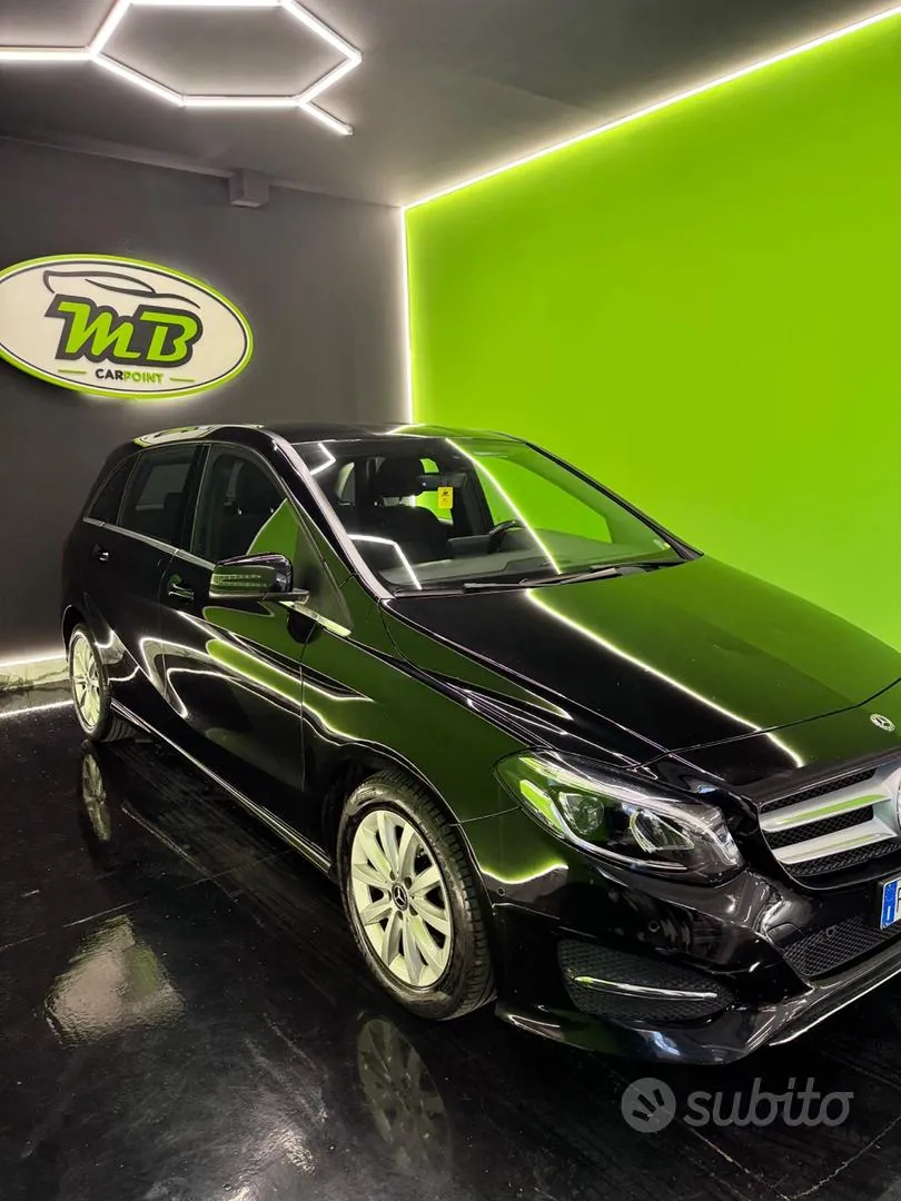 Mercedes-Benz B 180 2018 photo 2