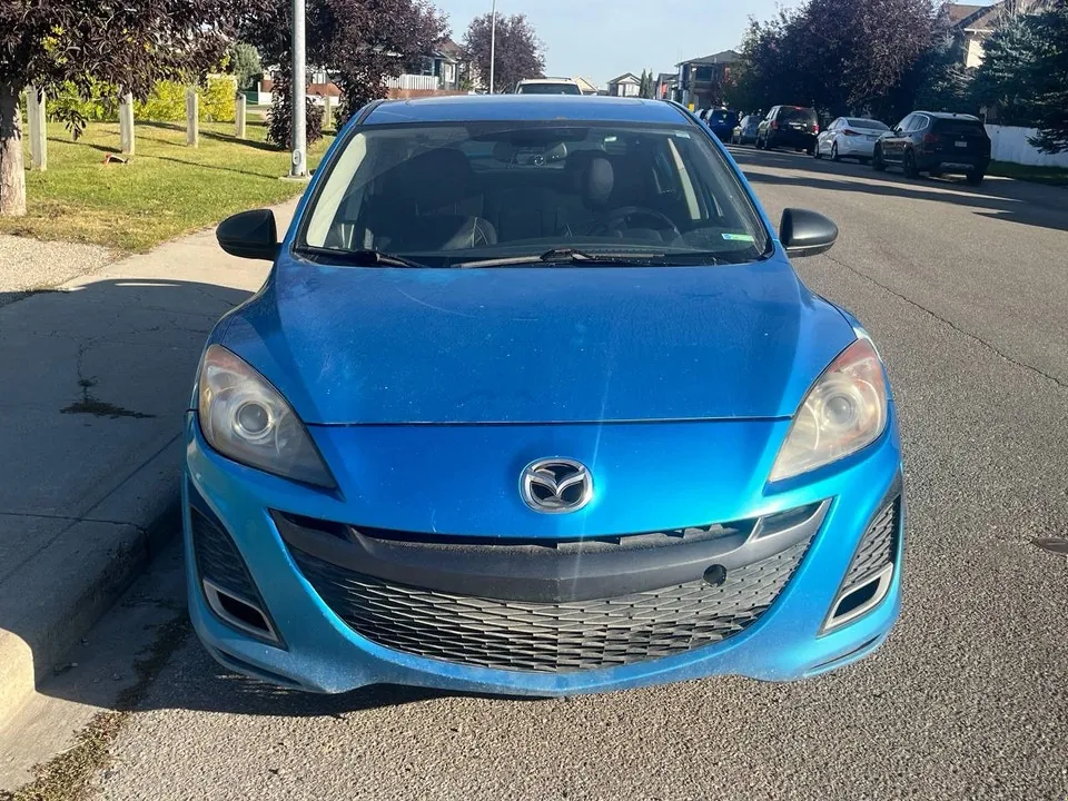 Mazda 3 2010 photo 2