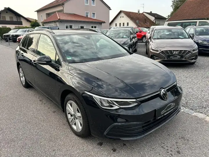 Volkswagen Golf Viii