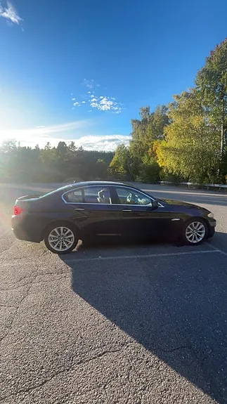BMW 520D 2011 photo 2