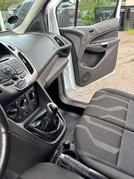 Ford Transit Connect 2017 photo 3
