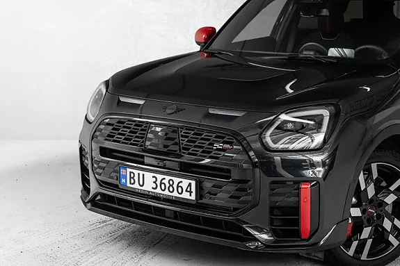 Mini John Cooper Works 2024 photo 2
