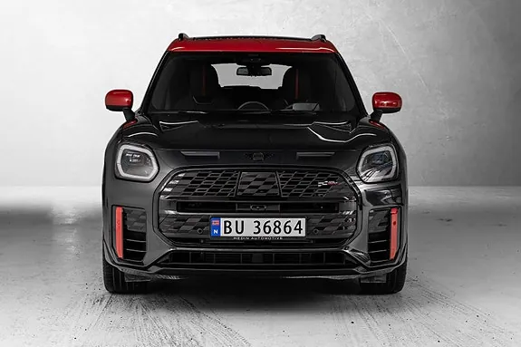 Mini John Cooper Works 2024 photo 3
