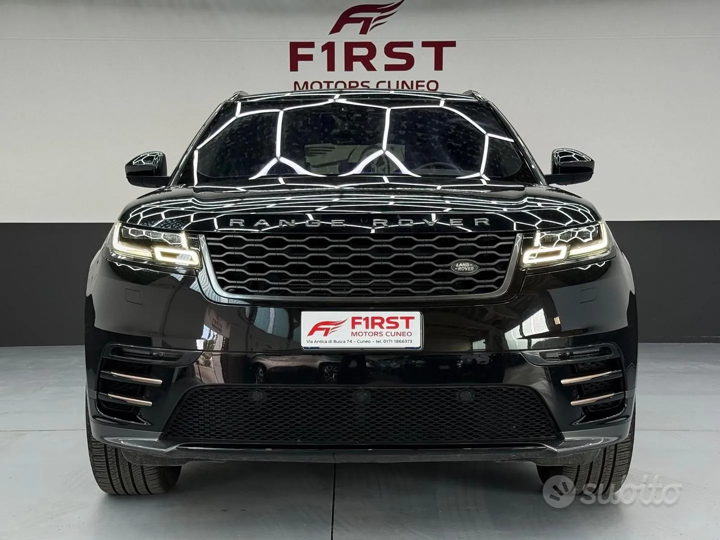 Land Rover Range Rover Velar 2019 photo 3