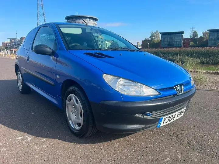 Peugeot 206