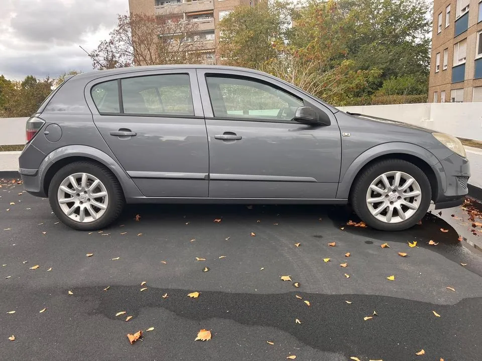 Opel Astra H