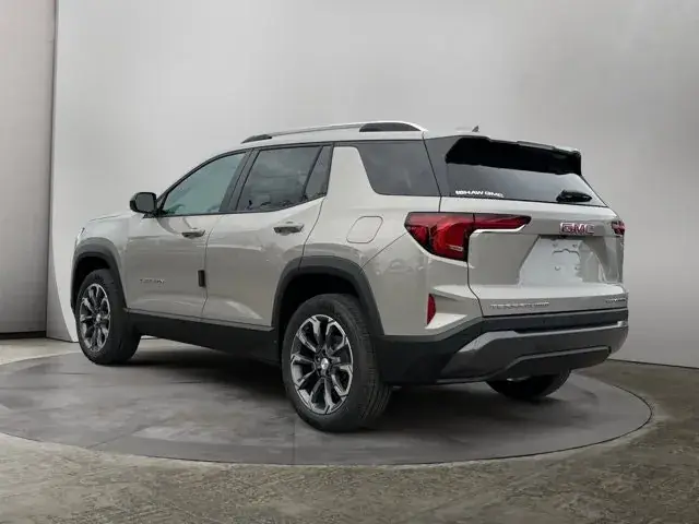 GMC Terrain 2027 photo 3