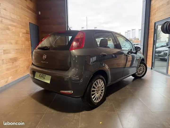 Fiat Punto 2017 photo 2