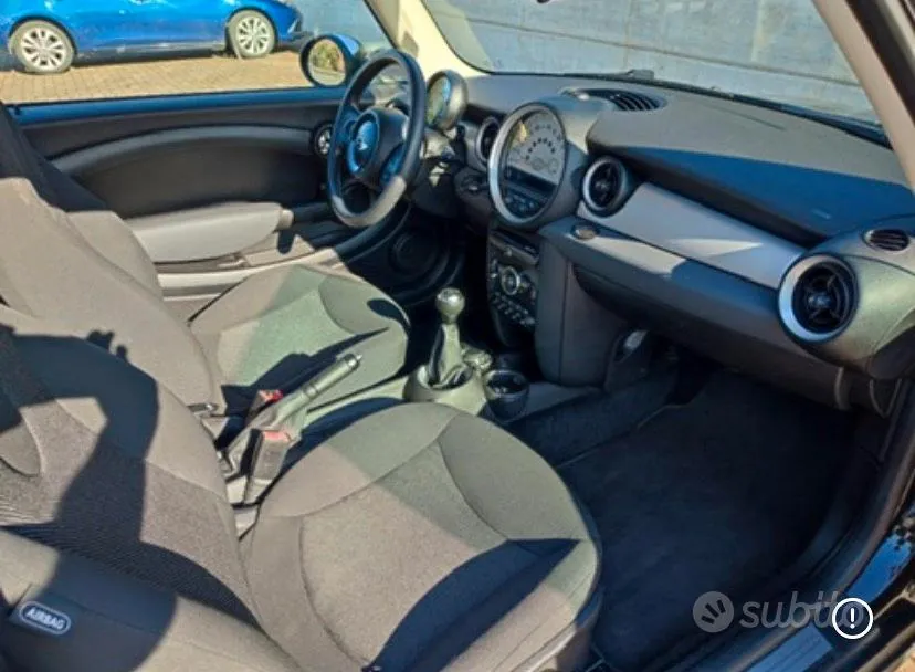 Mini Cooper 2012 photo 4