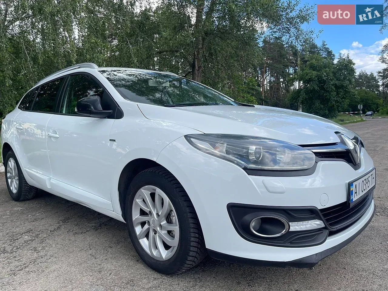 Renault Megane 2015 photo 4