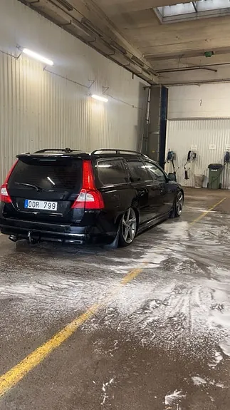 Volvo V70 2008 photo 2
