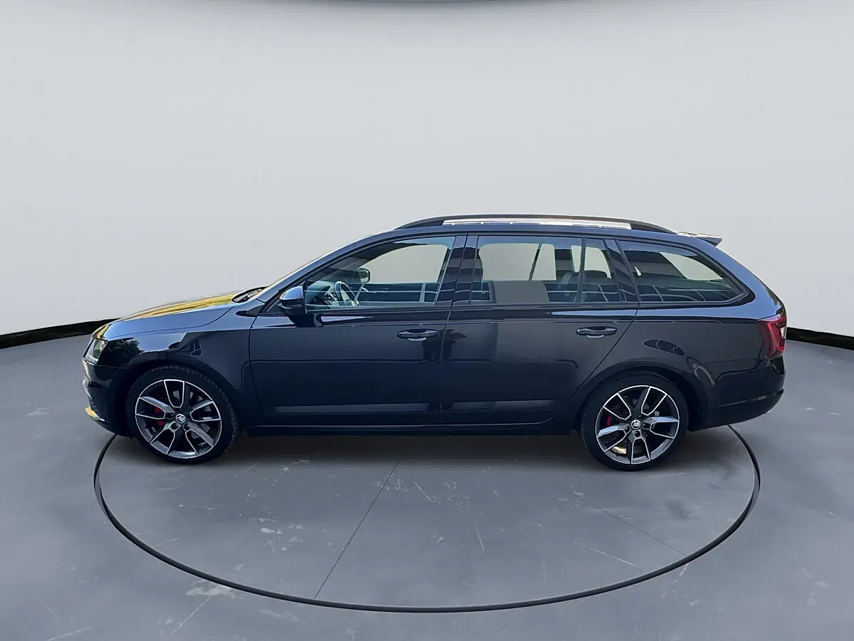 Skoda Octavia 2018 photo 2