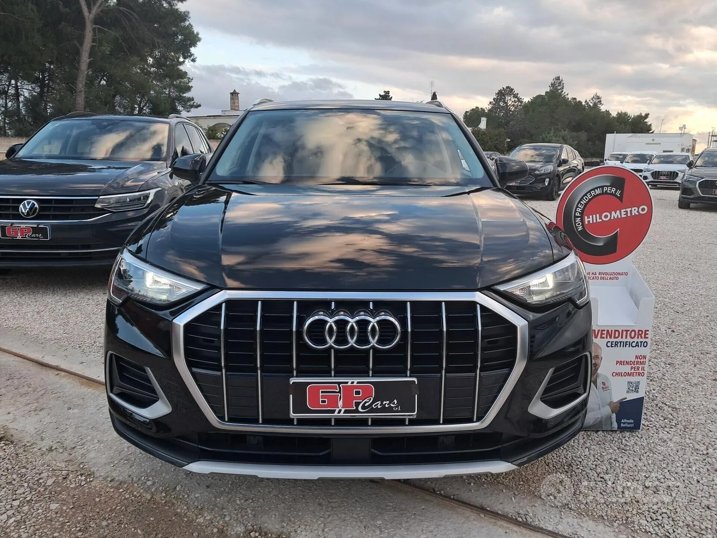 Audi Q3 2020 photo 2