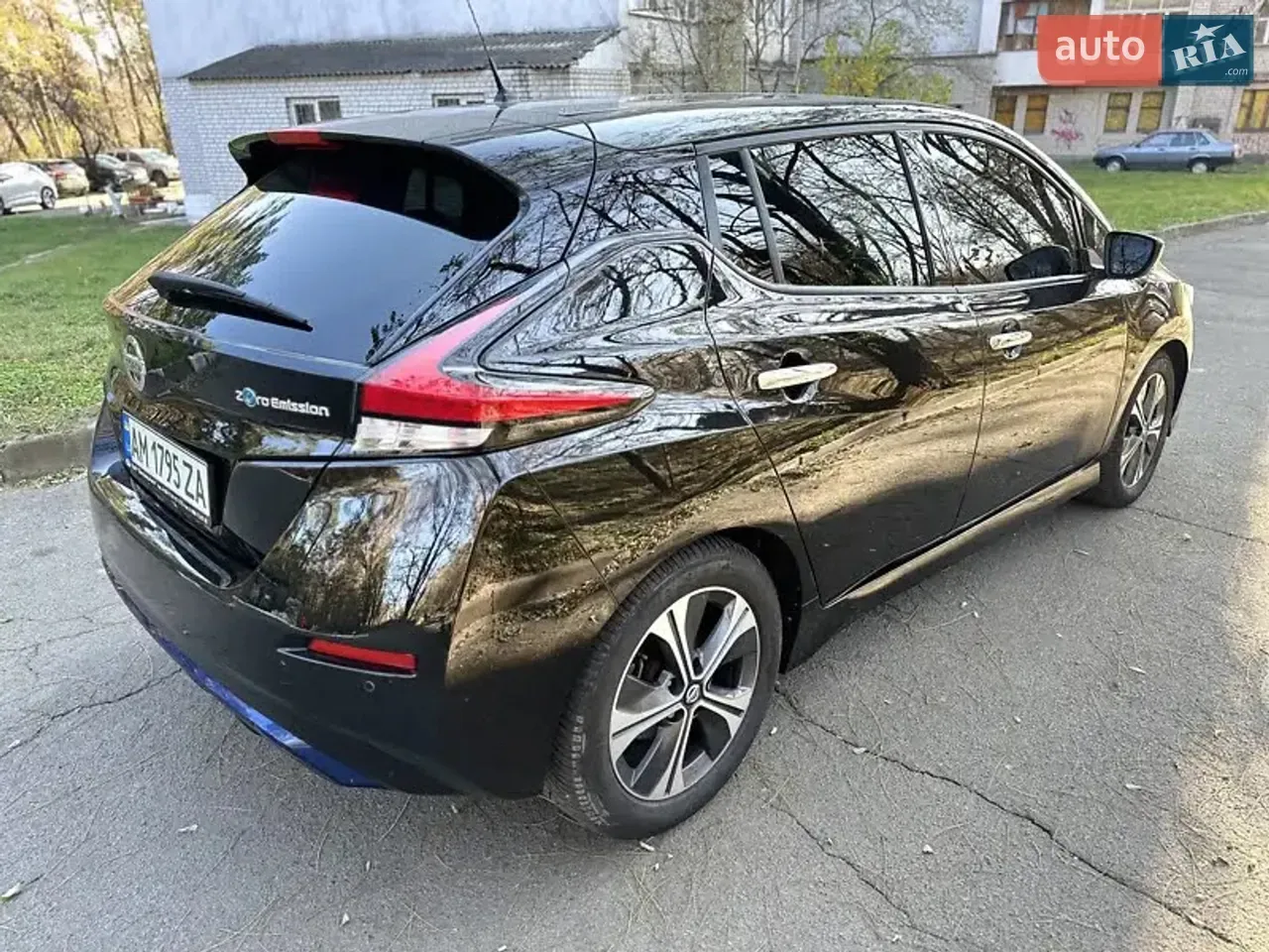 Nissan Leaf 2018 photo 4
