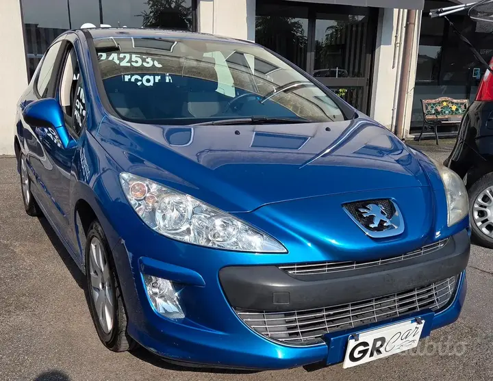 Peugeot 308 2008 photo 3