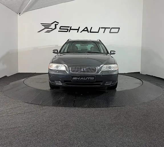 Volvo V70 2007 photo 2
