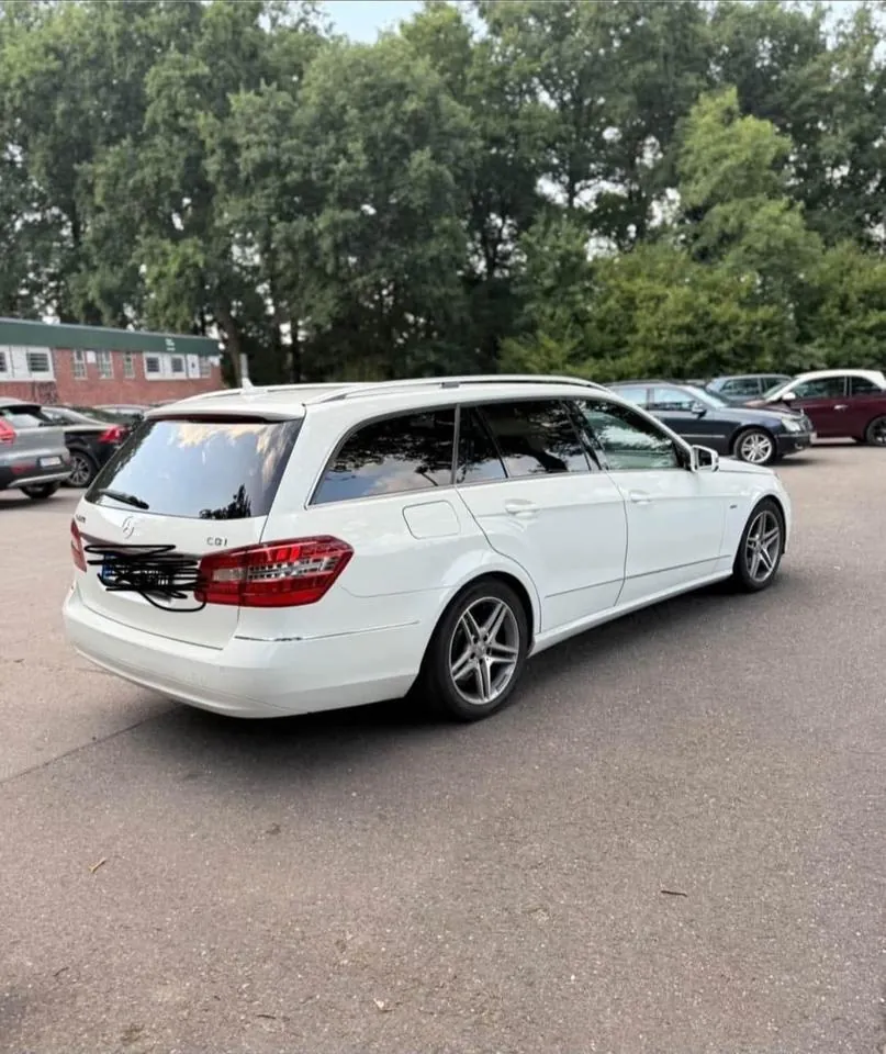 Mercedes-Benz E 220 Cdi