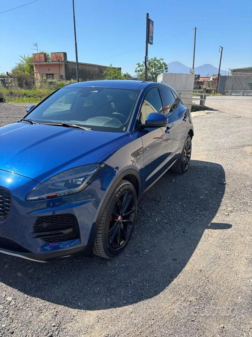 Jaguar E-Pace 2022 photo 3