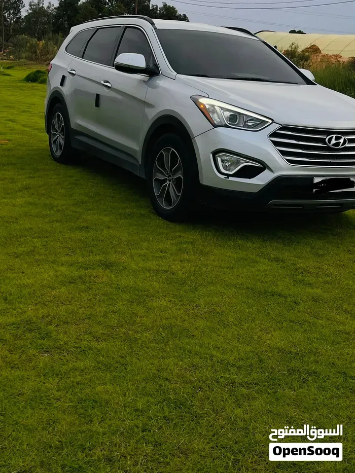 Hyundai Santa Fe 2014 photo 3
