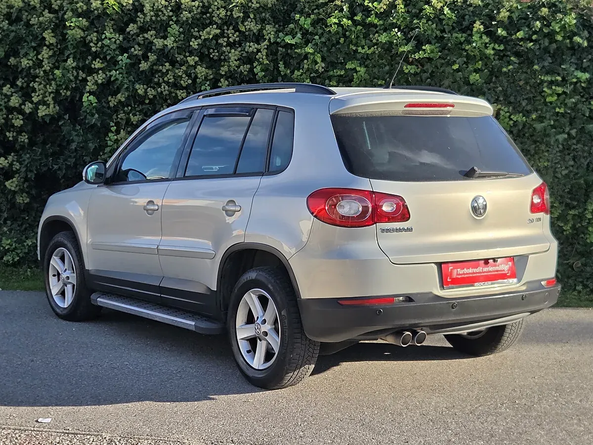 Volkswagen Tiguan 2009 photo 2
