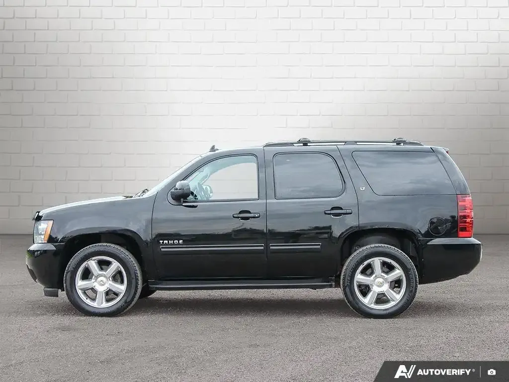Chevrolet Tahoe 2012 photo 2